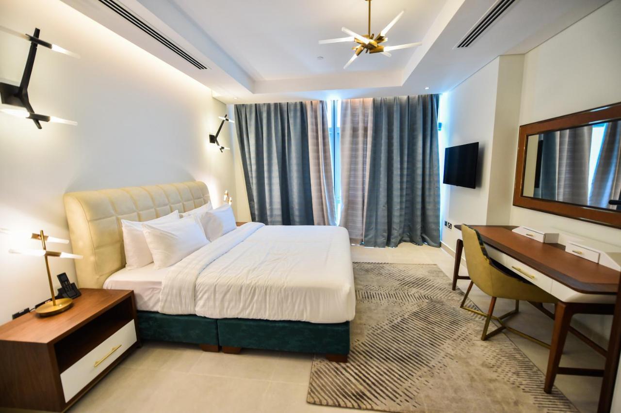 Waterfront Hotel Apartment Lusail Zewnętrze zdjęcie A bedroom at the hotel